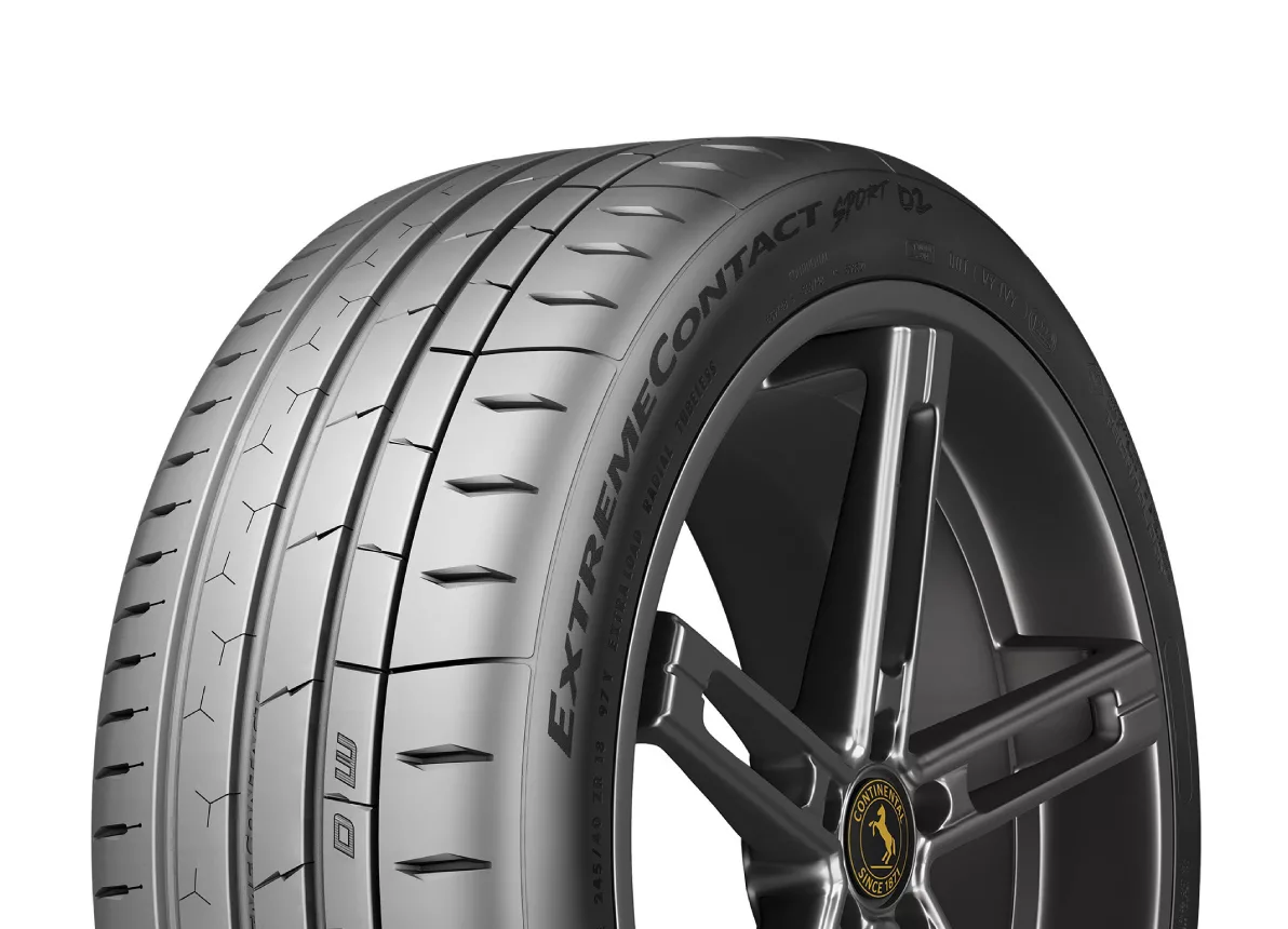 CONT  215/50 ZR 17  EXTREMECONTACT SPORT 02