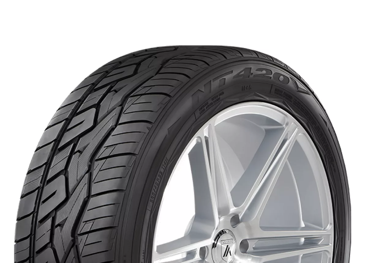 NITO  285/45 R 22 420V