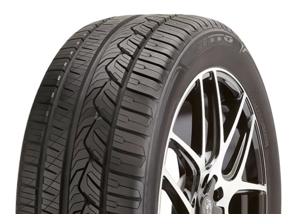 NITO  285/45 R 22 421A