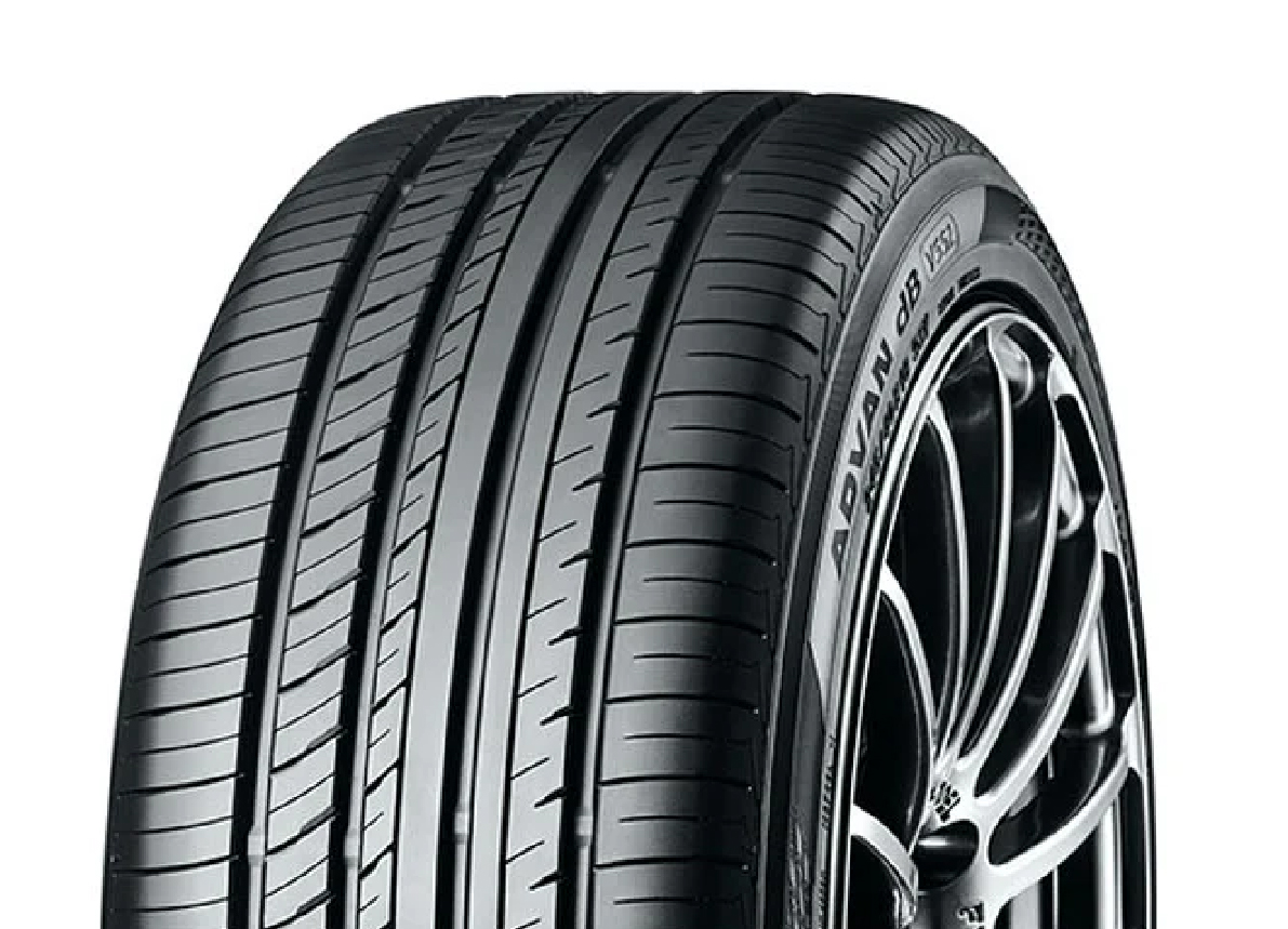 YOKO  225/60 R 17  V552